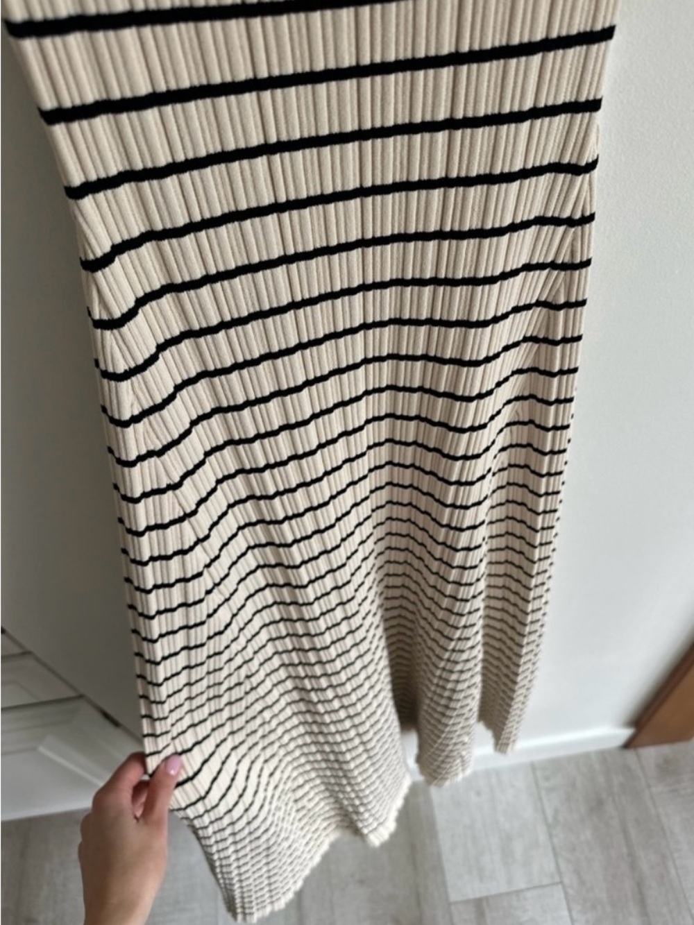 DISSH Billie Butter Stripe Ribbed Knit Maxi Dress Size L - Picture 6 of 16